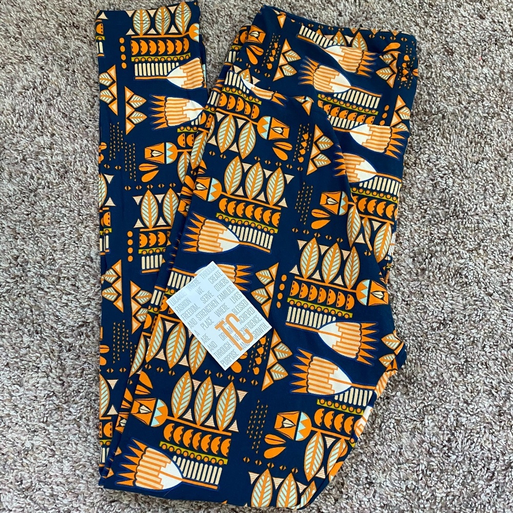 NWT LuLaRoe Leggings Tall & Curvy